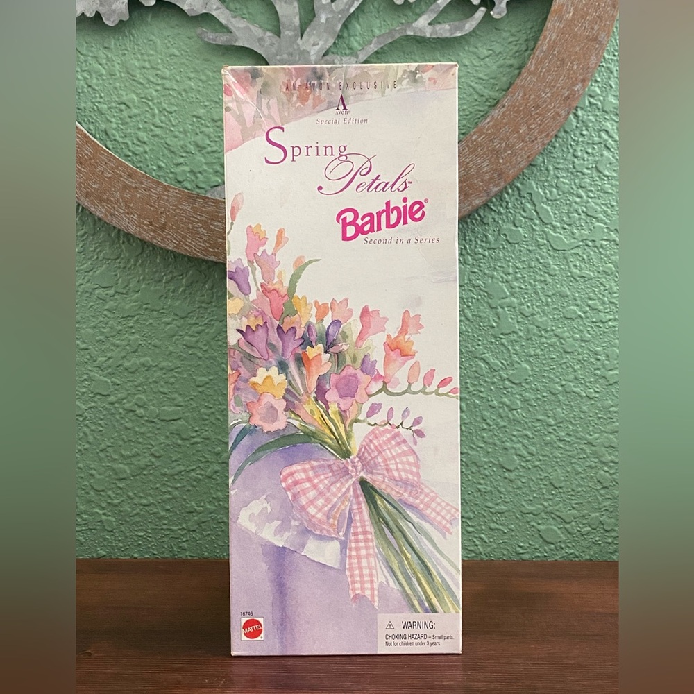Avon Spring Petals Barbie - Picture 2 of 2
